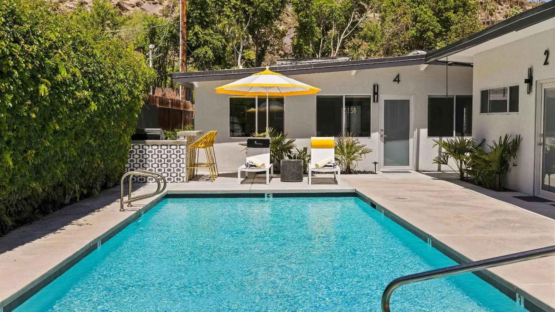 Condo 606 W Arenas Rd Unit 4 Palm Springs location